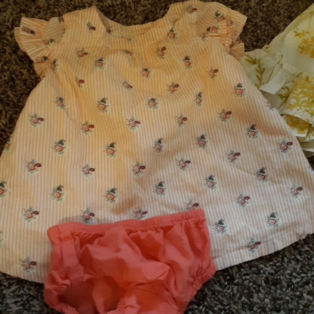 Spring dresses - Picture 2 of 7